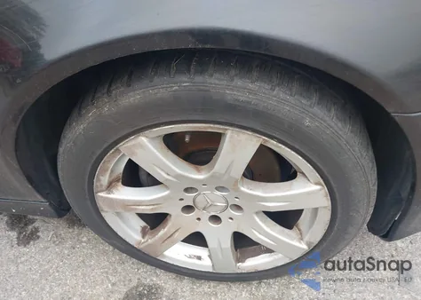 2007 Mercedes-Benz E 350 z USA, uszkodzony, nr VIN WDBUF56X27B153512